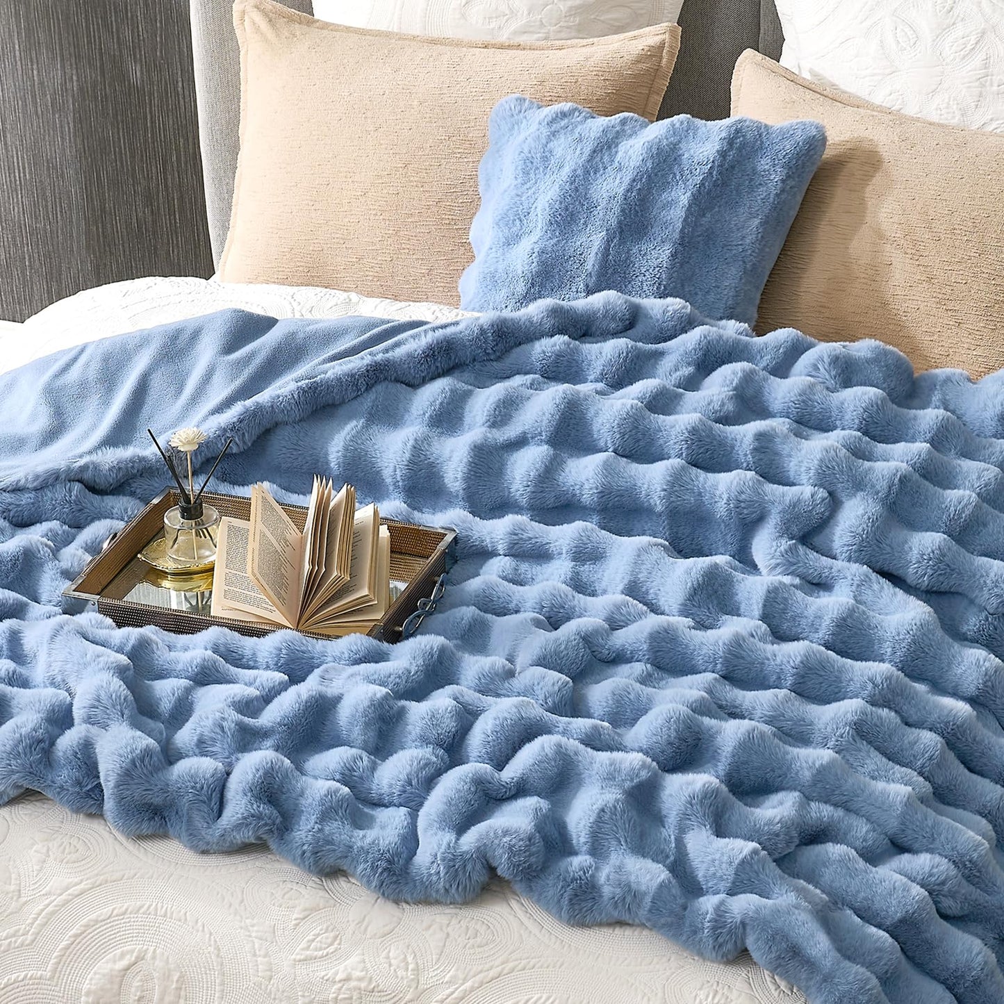 Cozy Bliss Faux Fur Throw Blanket for Couch, Fuzzy Soft Plush Thick Bubble Blanket for Sofa Bedroom Living Room, 50 * 60 Inches Tie Dye Pink