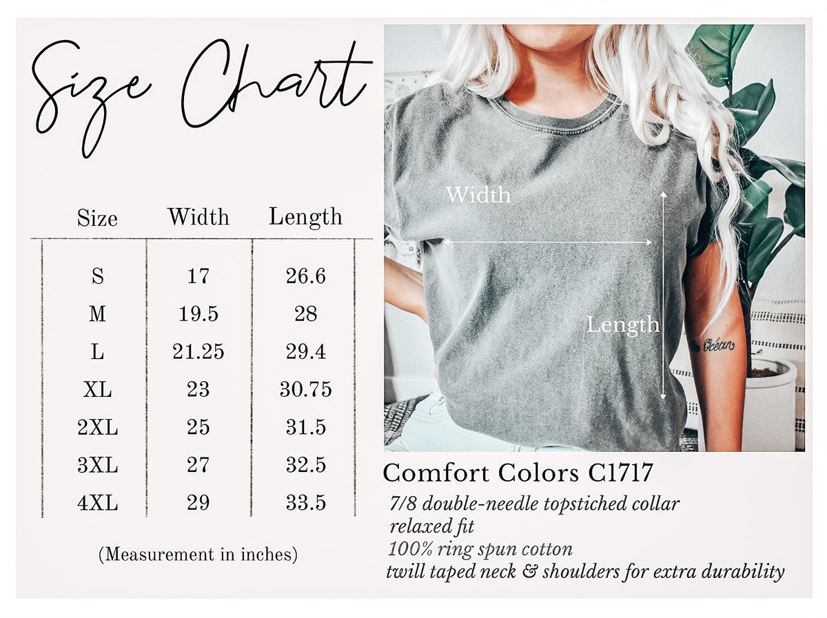 Spooky Babe Retro Halloween Retro Graphics Collection Deluxe Edition Comfort Colors Tee