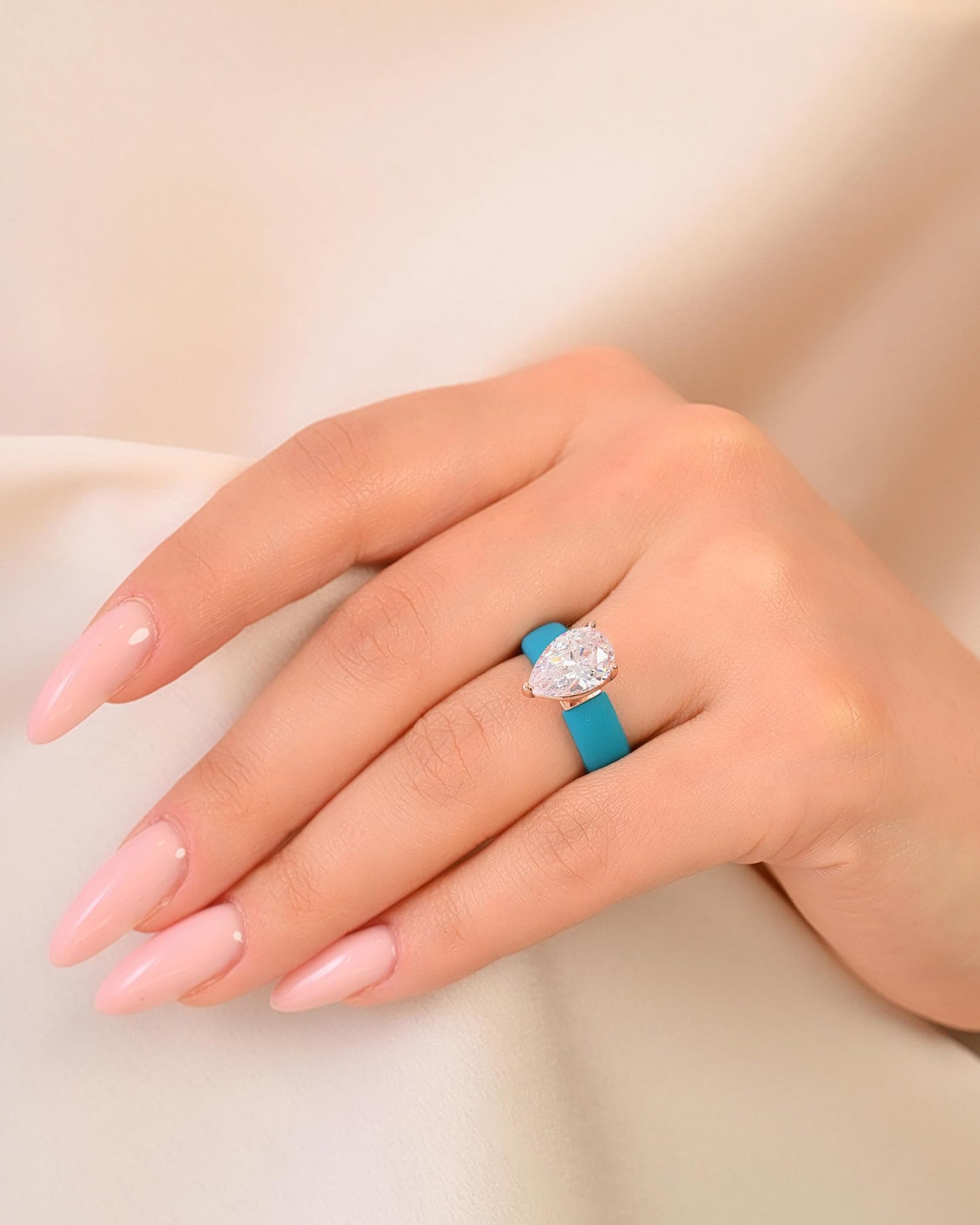 Rinfit Silicone Ring with Stone - Pear Cut Cubic Zirconia Solitaire Engagement Ring for Women - Rubber Wedding Bands - Patent Pending