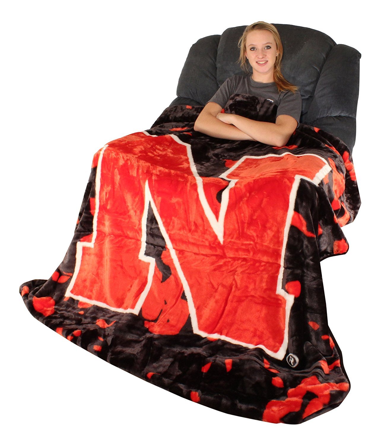 Everything Comfy Georgia Bulldogs Soft and Warm Huge Raschel Throw Blanket, 86" x 63"