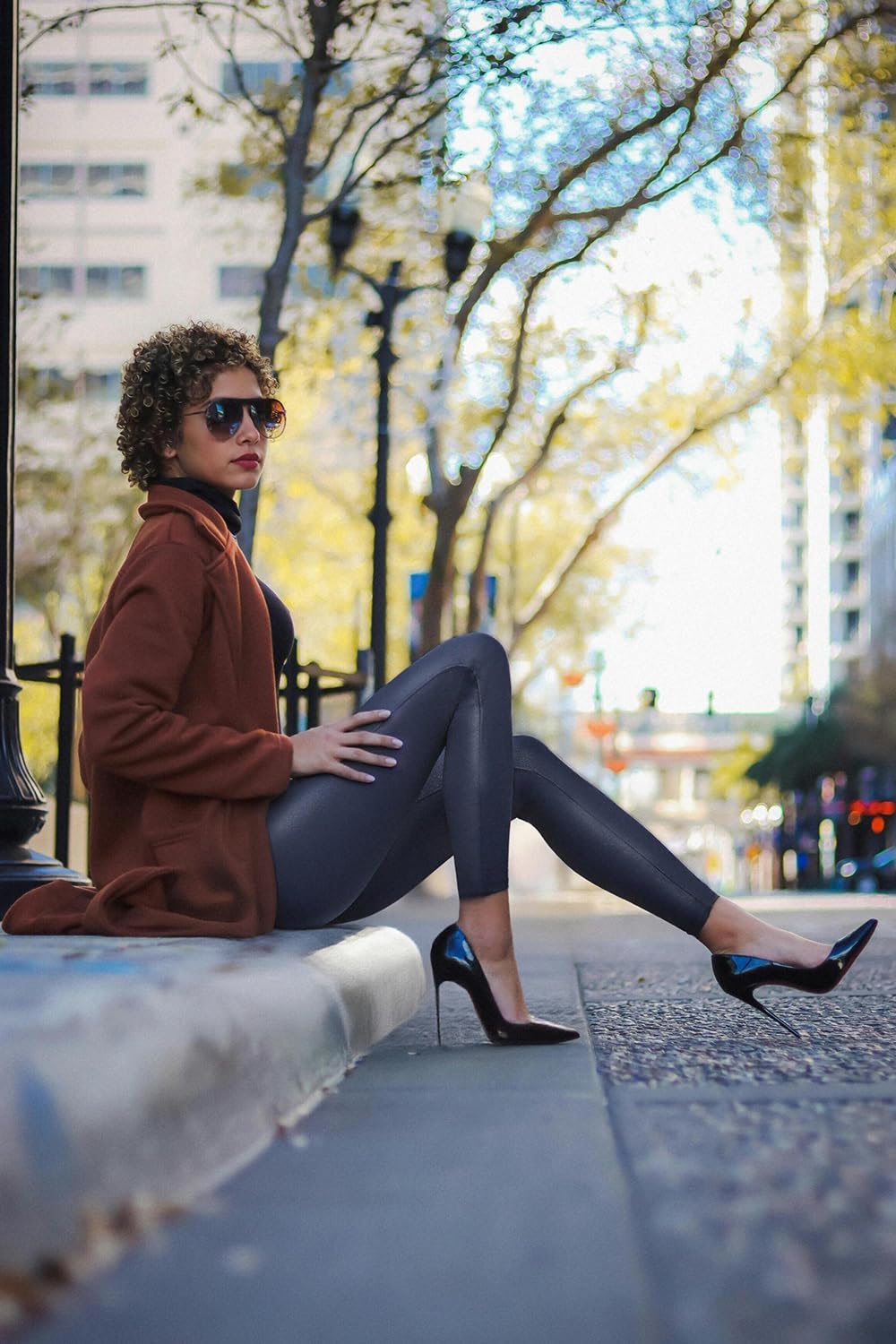 Retro Gong Faux Leather Leggings for Women
