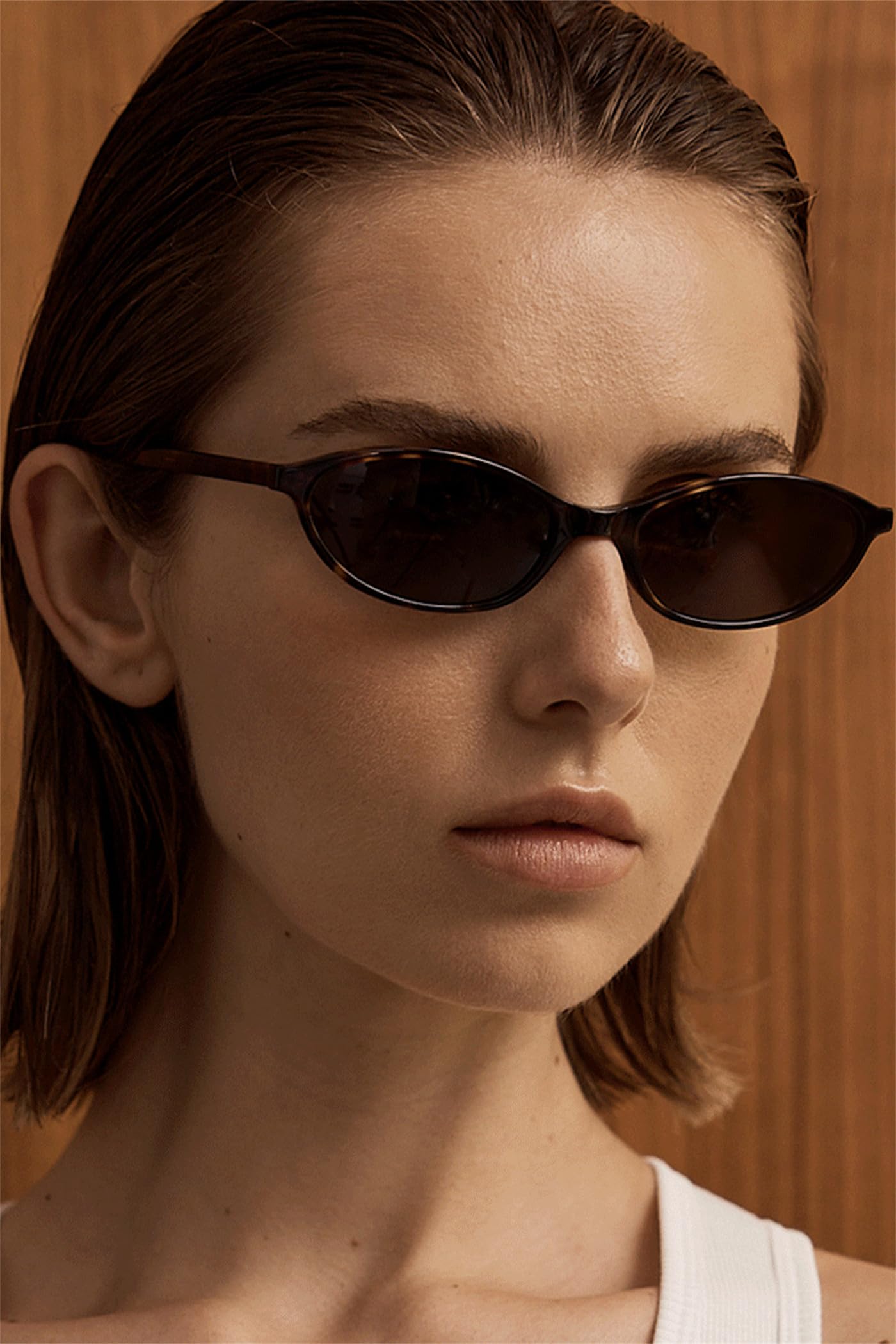 GUVIVI Retro Oval Sunglasses for Women