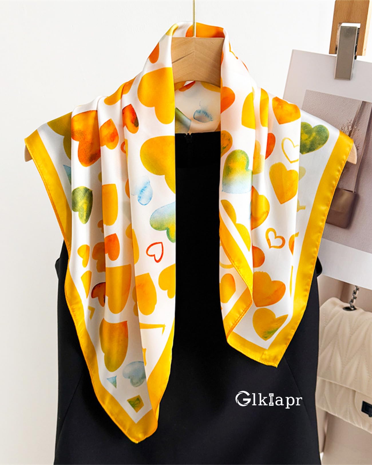 Satin Bandana Headscarf for Women Silky Hair Scarves for Fashion Lightweight