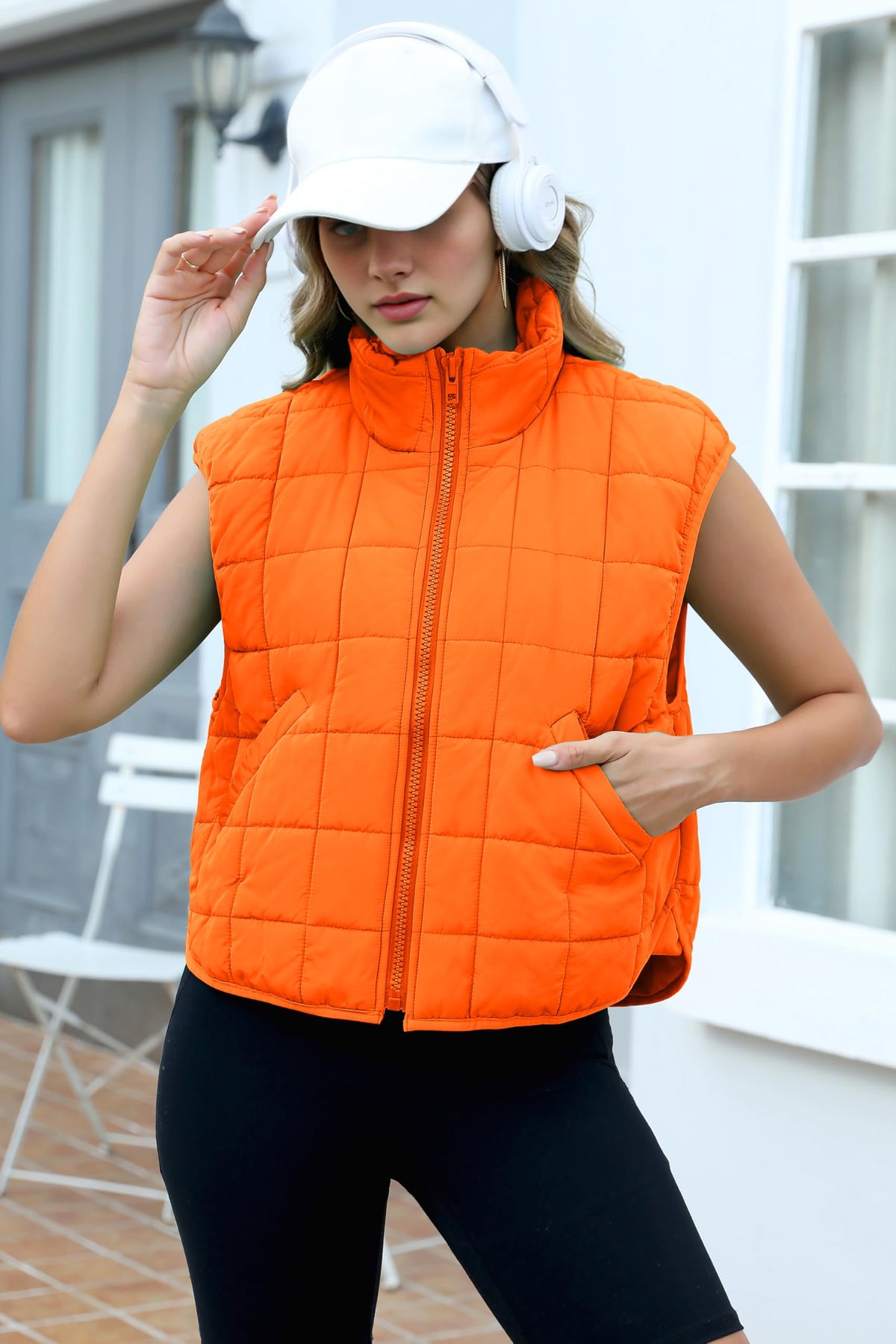 Zeagoo Womens Puffer Vest Ladies Sleeveless Zip Up Outerwear