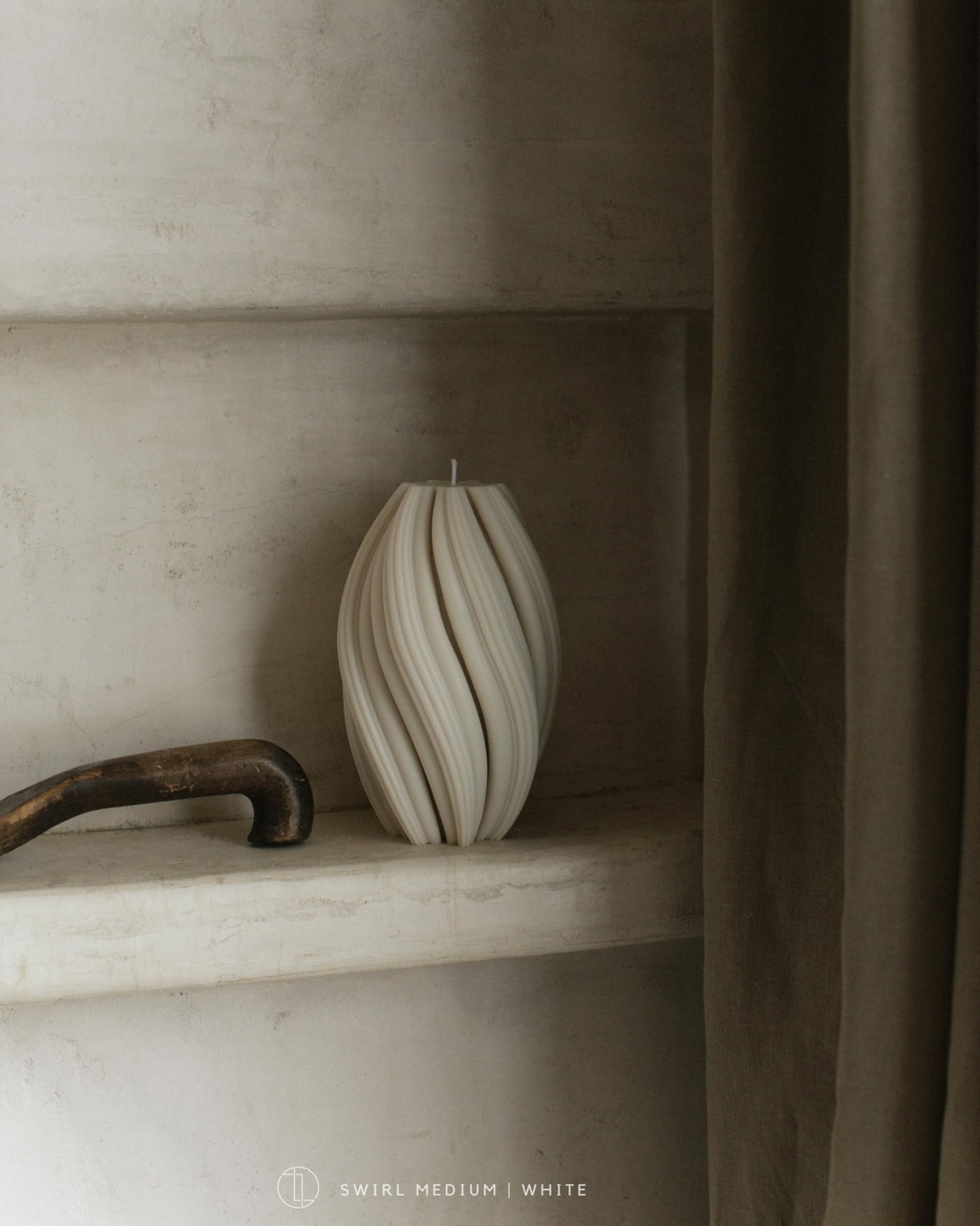 LAWA Swirl Candle - Beautiful Handmade Pillar Soy Wax Twirl Elegant Bubble Aesthetic Candle Housewarming Gift Home Room Shelf Decor Idea Spiral White Large