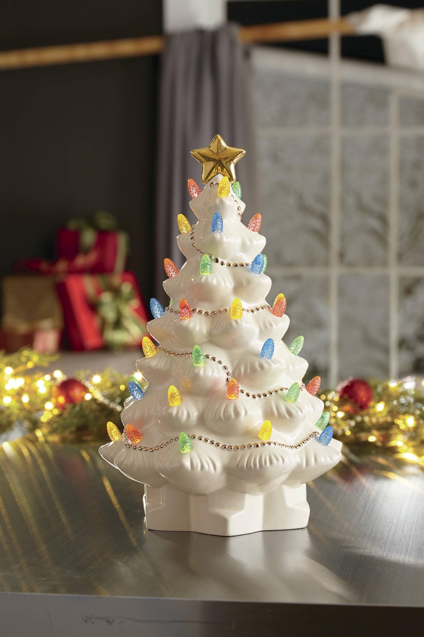 Lenox 893624 Treasured Traditions Holiday Red Bulbs Lit Tree, Christmas Decor