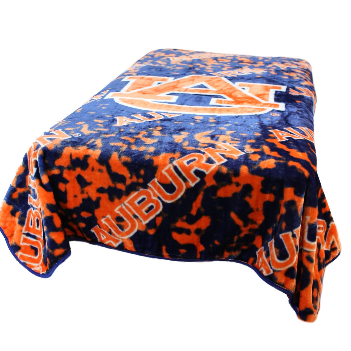 Everything Comfy Georgia Bulldogs Soft and Warm Huge Raschel Throw Blanket, 86" x 63"