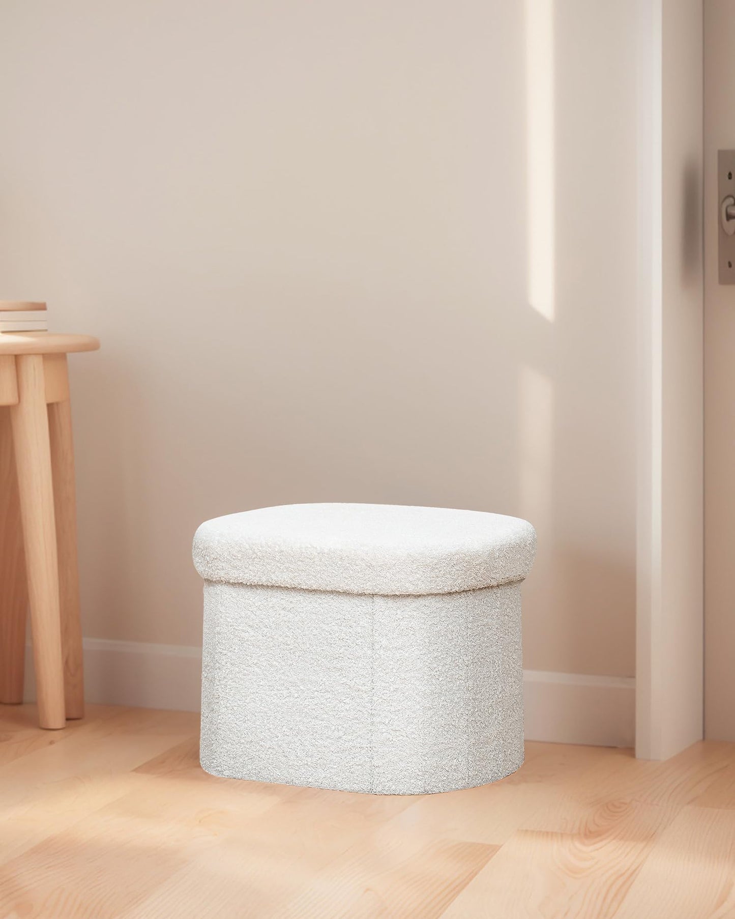 B FSOBEIIALEO Ottoman with Storage