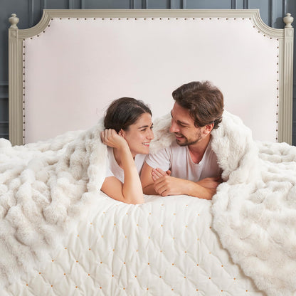 Cozy Bliss Faux Fur Throw Blanket for Couch, Fuzzy Soft Plush Thick Bubble Blanket for Sofa Bedroom Living Room, 50 * 60 Inches Tie Dye Pink