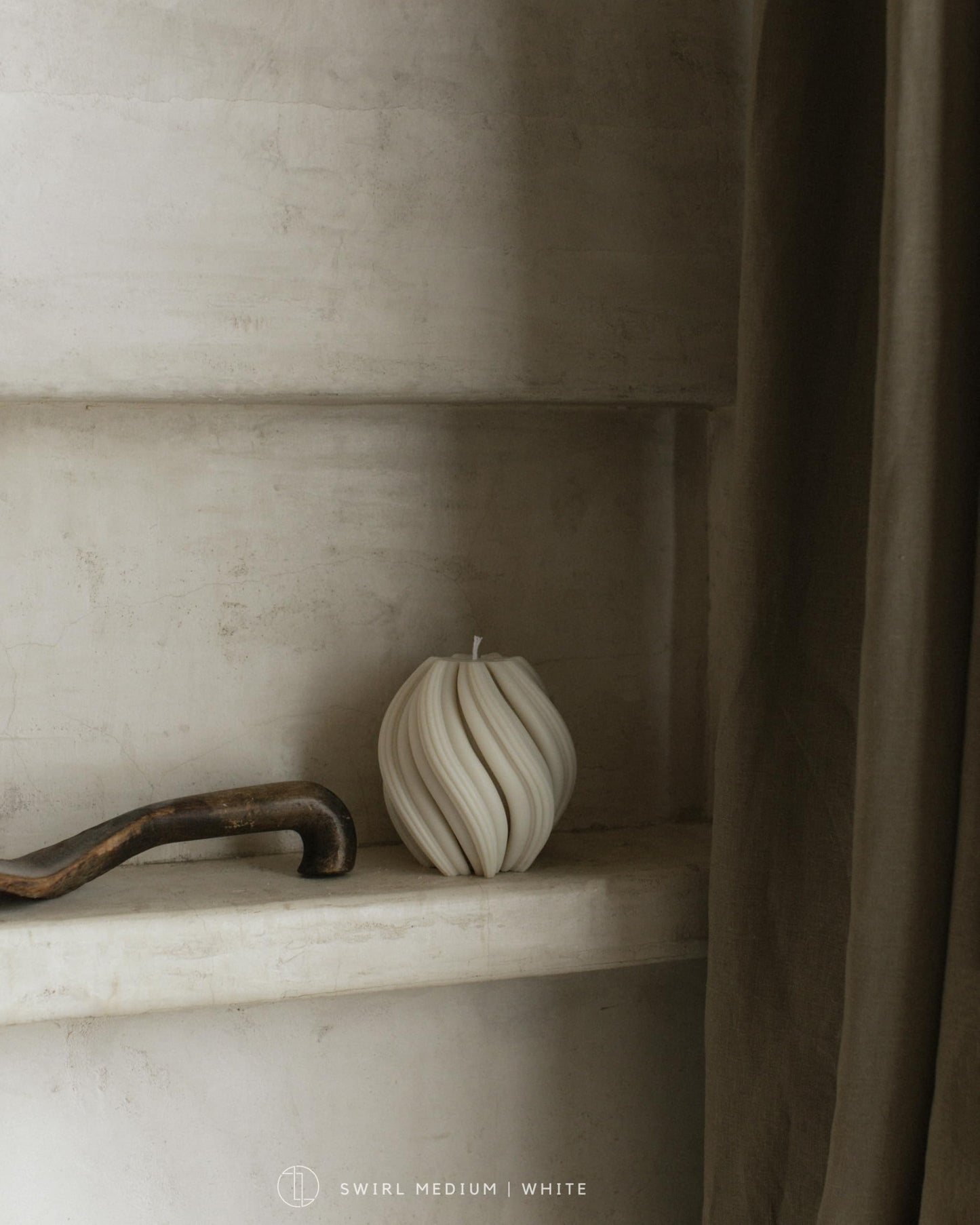 LAWA Swirl Candle - Beautiful Handmade Pillar Soy Wax Twirl Elegant Bubble Aesthetic Candle Housewarming Gift Home Room Shelf Decor Idea Spiral White Large