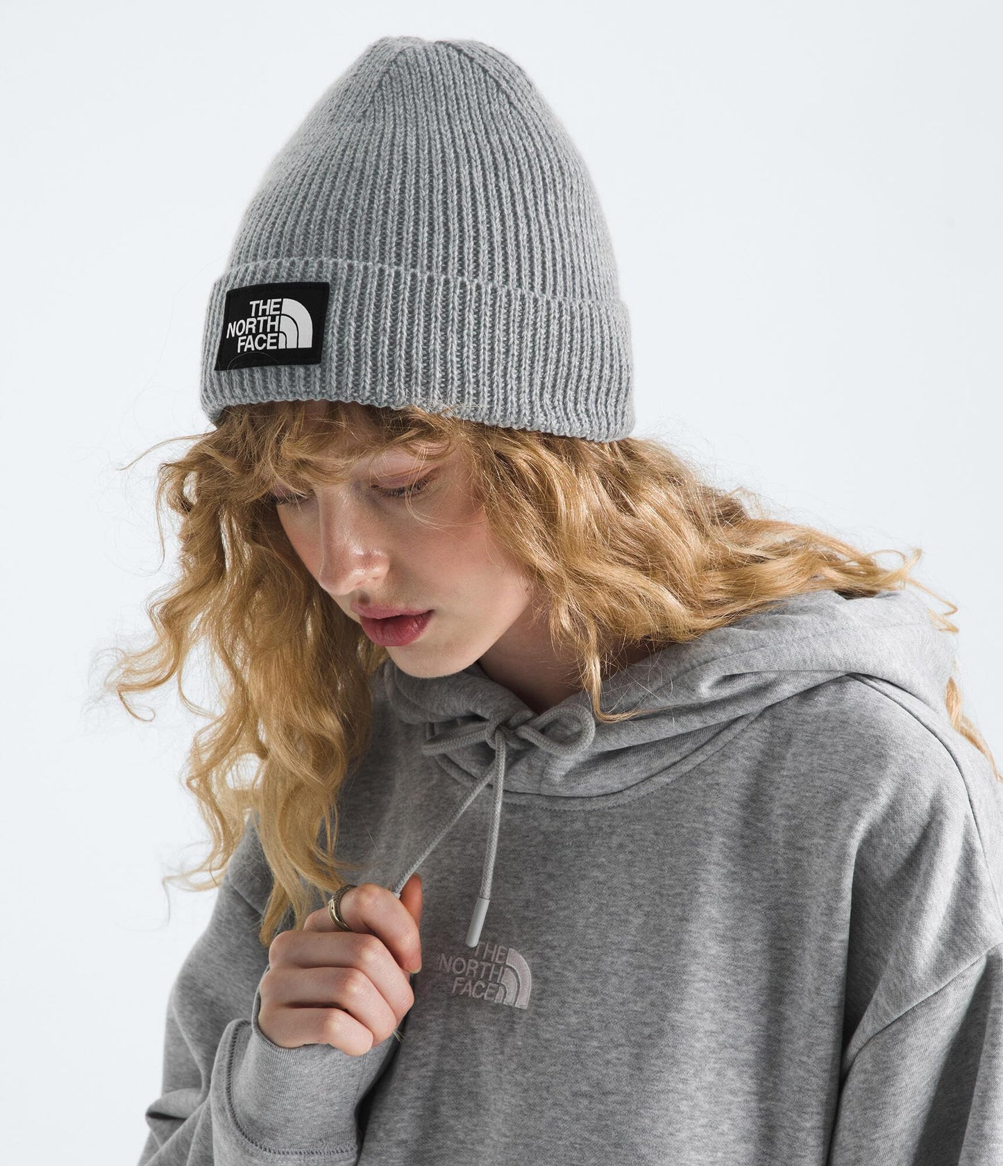 THE NORTH FACE TNF Logo Box Cuffed Beanie | Classic Fit, Rib Knit Winter Hat for Men & Women