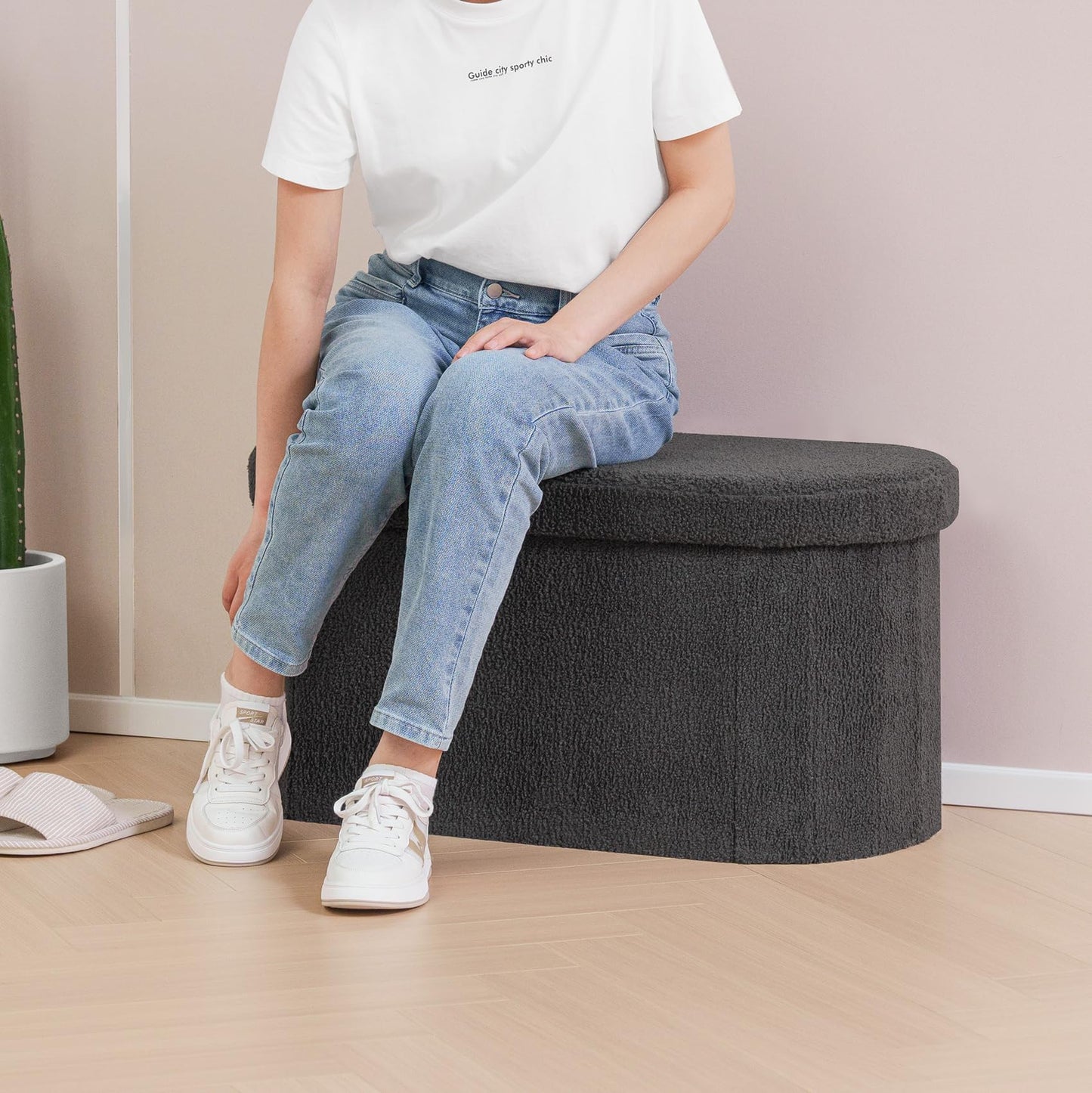 B FSOBEIIALEO Ottoman with Storage