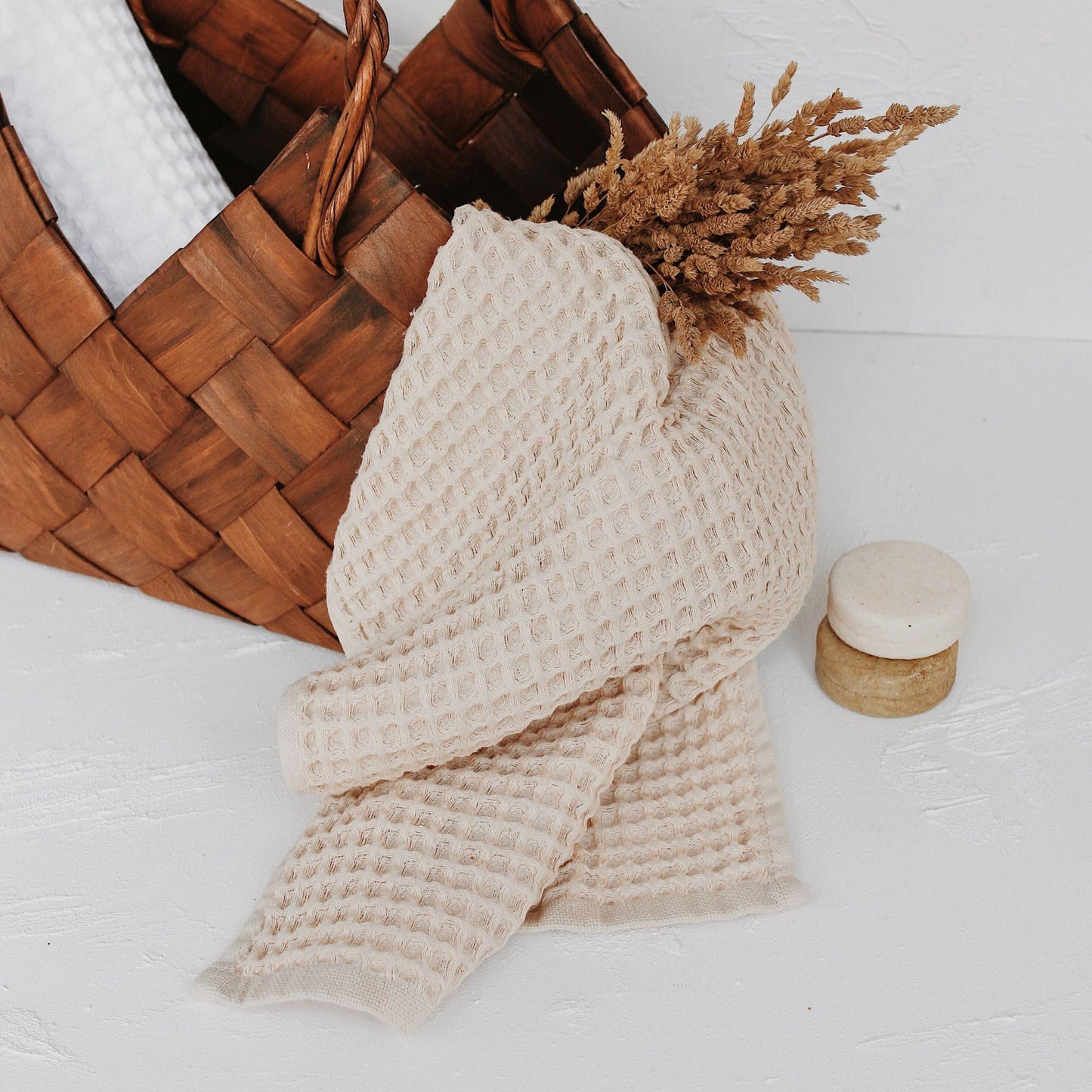 sea me at home Waffle Hand Towel – 100% Turkish Cotton, Quick-Dry, Soft and Absorbent Bathroom Towel (White)