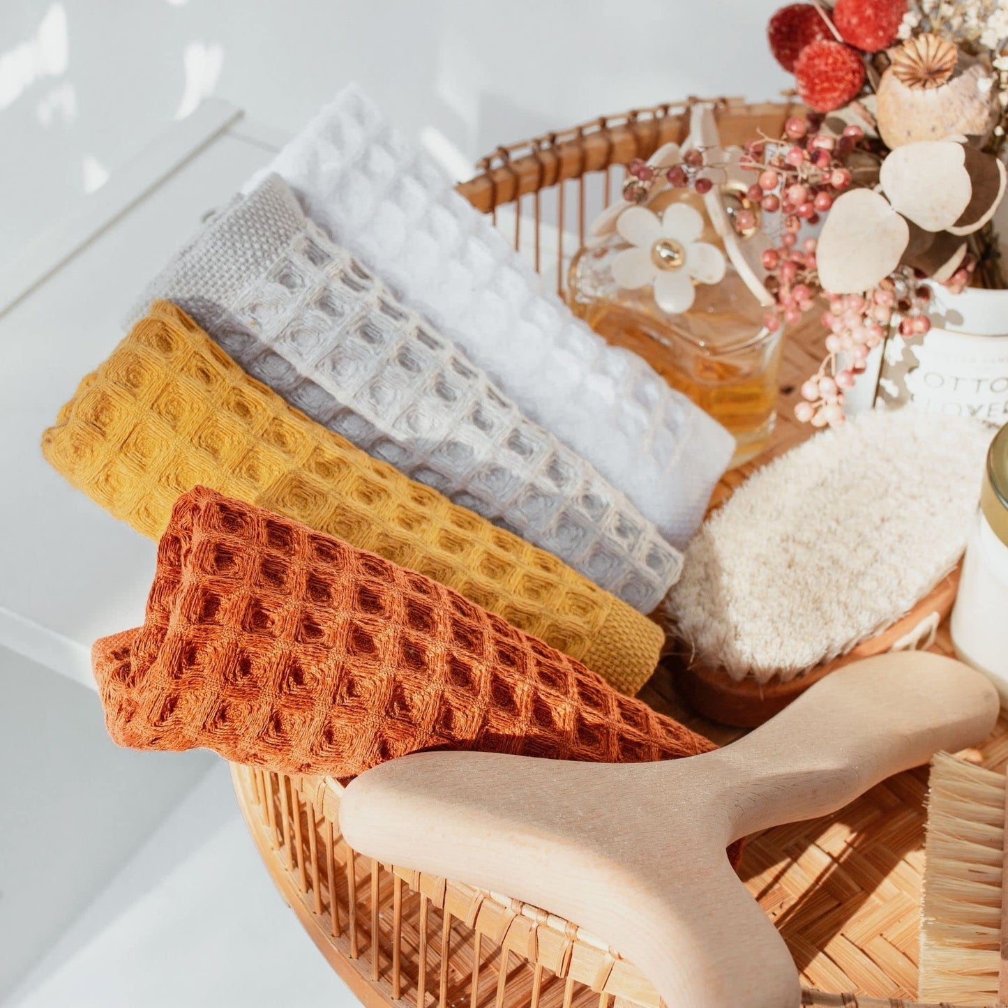 sea me at home Waffle Hand Towel – 100% Turkish Cotton, Quick-Dry, Soft and Absorbent Bathroom Towel (White)