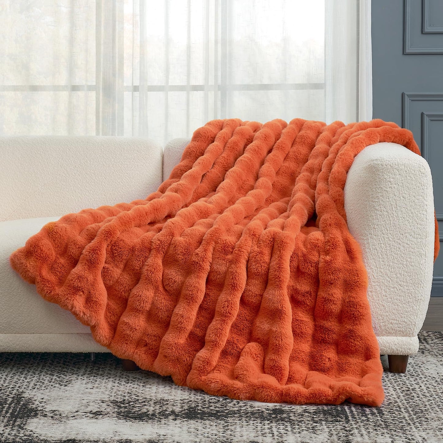 Cozy Bliss Faux Fur Throw Blanket for Couch, Fuzzy Soft Plush Thick Bubble Blanket for Sofa Bedroom Living Room, 50 * 60 Inches Tie Dye Pink