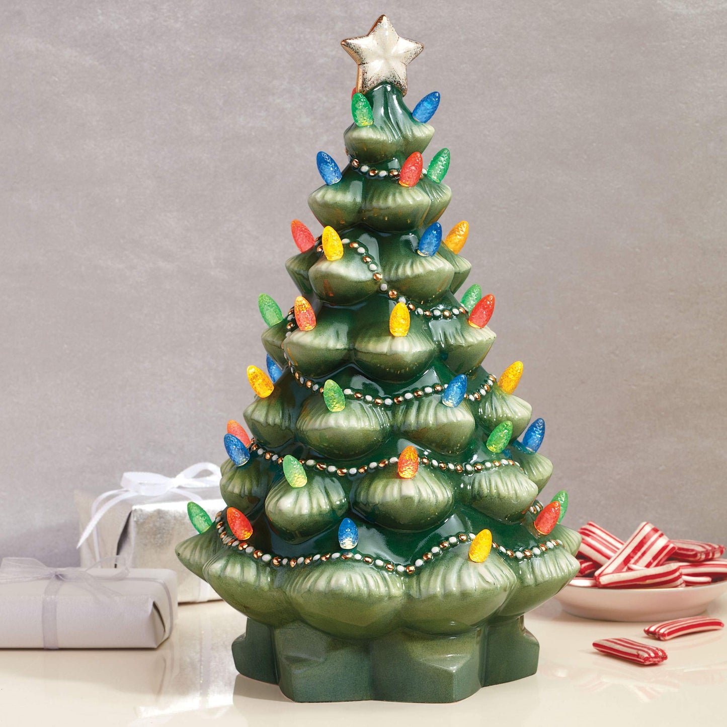 Lenox 893624 Treasured Traditions Holiday Red Bulbs Lit Tree, Christmas Decor