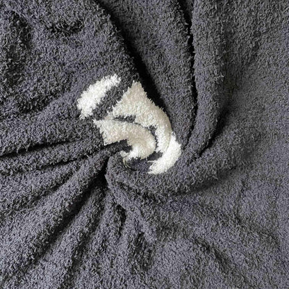 Cozy Baseball Pattern Blanket Perfect Lightweight Bedding for Adults, Soft, Warm, and Plush Soccer Sports Blanket Great for Bed Sofa (Baseball-Red, 51"x63")