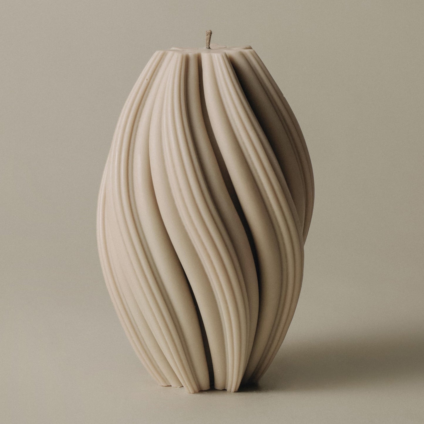 LAWA Swirl Candle - Beautiful Handmade Pillar Soy Wax Twirl Elegant Bubble Aesthetic Candle Housewarming Gift Home Room Shelf Decor Idea Spiral White Large