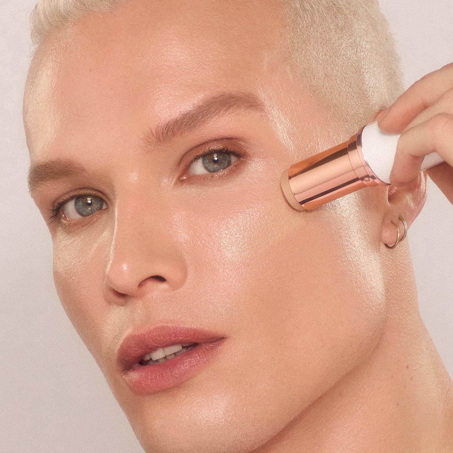 Charlotte Tilbury Unreal Skin Tint & Sheer Glow Hydrating Foundation Stick - Cream Foundation Makeup with Sheer-to-Light Coverage & a Buildable Formula - Blurring, Smoothing & Nourishing