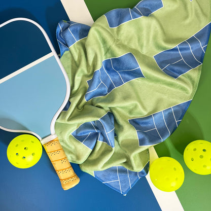 Pickleball Towel – Microfiber Sports Towel with Pickleball Pattern – Quick-Dry Sweat Towel for Pickleball Players, Accessories & Gifts (Teal Pickleball Paddles)