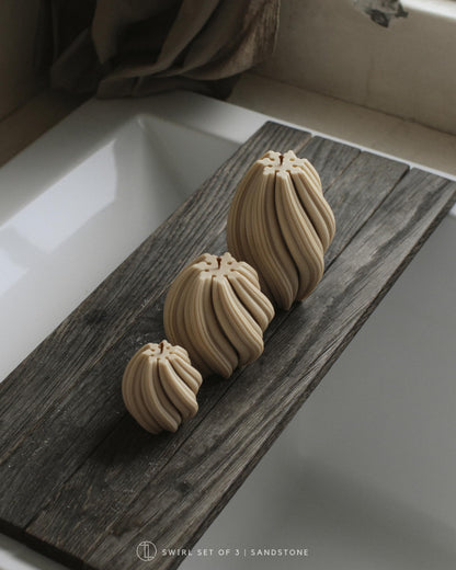 LAWA Swirl Candle - Beautiful Handmade Pillar Soy Wax Twirl Elegant Bubble Aesthetic Candle Housewarming Gift Home Room Shelf Decor Idea Spiral White Large