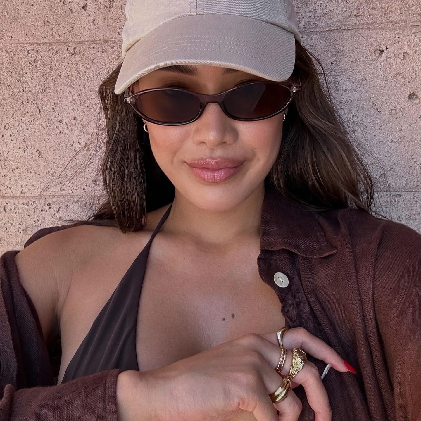 GUVIVI Retro Oval Sunglasses for Women