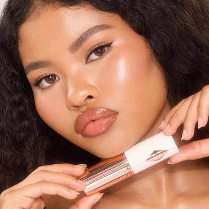 Charlotte Tilbury Unreal Skin Tint & Sheer Glow Hydrating Foundation Stick - Cream Foundation Makeup with Sheer-to-Light Coverage & a Buildable Formula - Blurring, Smoothing & Nourishing