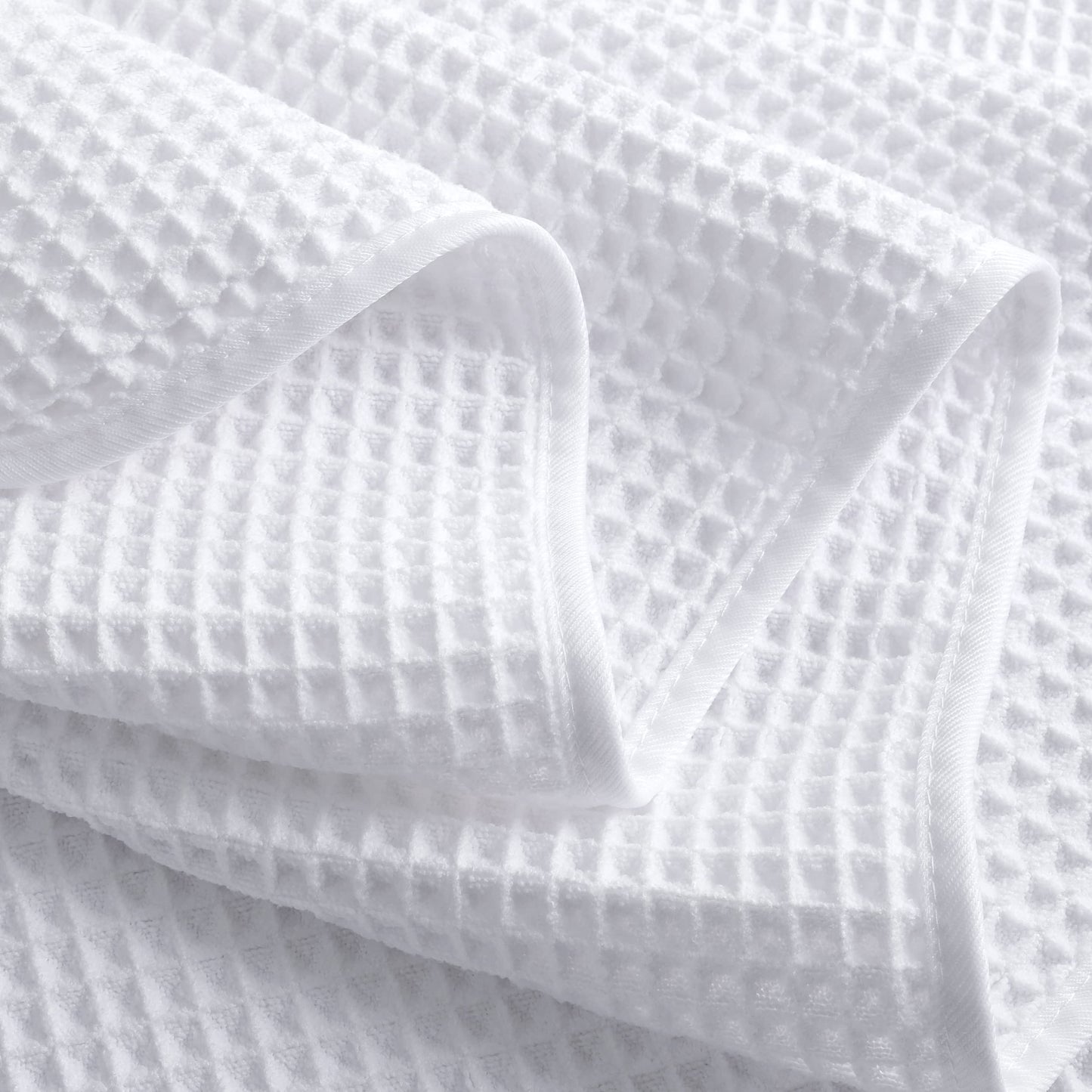 POLYTE 430 GSM Microfiber Oversize Quick Dry Lint Free Bath Towel, 60 x 30 in, 4 Pack (Waffle Weave)