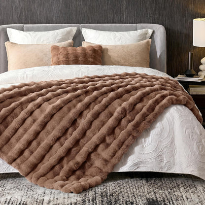 Cozy Bliss Faux Fur Throw Blanket for Couch, Fuzzy Soft Plush Thick Bubble Blanket for Sofa Bedroom Living Room, 50 * 60 Inches Tie Dye Pink