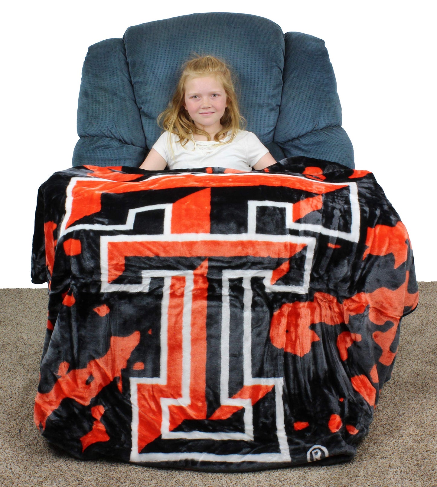 Everything Comfy Georgia Bulldogs Soft and Warm Huge Raschel Throw Blanket, 86" x 63"