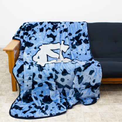 Everything Comfy Georgia Bulldogs Soft and Warm Huge Raschel Throw Blanket, 86" x 63"