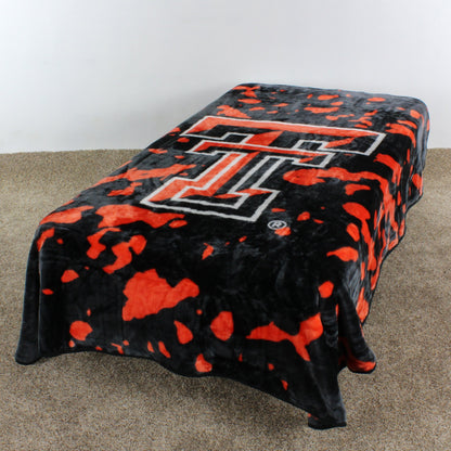 Everything Comfy Georgia Bulldogs Soft and Warm Huge Raschel Throw Blanket, 86" x 63"