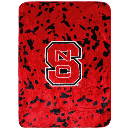 Everything Comfy Georgia Bulldogs Soft and Warm Huge Raschel Throw Blanket, 86" x 63"