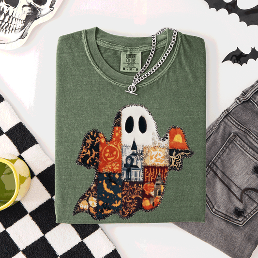 Ghost Faux Quilt Classic Halloween Fall Autumn Trad Cozy Vintage Comfort Colors Tee