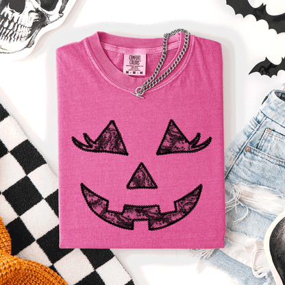 Jack-O-Lantern Coquette Faux Lace Halloween Motif Delicate Detail Print Comfort Colors Tee